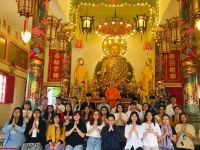 Tổng lãnh sự Thái Lan tổ chức famtrip cho 26 sinh viên Việt Nam đi tìm dấu chân Bác Hồ tại vương quốc hoa phong Lan