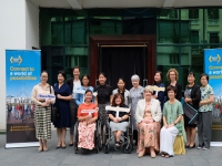 Bà Christine Clarke CSC-Đại sứ Australia phụ trách về Phụ nữ và Trẻ em gái đã đến thăm Hà Nội 